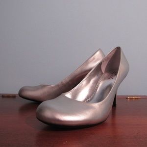 Silver round toe heels size 6.5